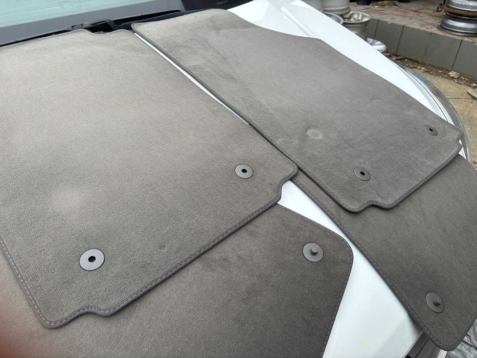 AUDI A6 новые ковры Оригинальные  текстильные Коврики GERMANY