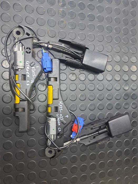 Zapinka pasa przód PRAWA Citroen C3 I (02-09)