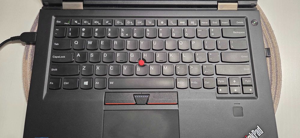 Laptop Lenovo X1 Carbon 4-gen i7/8GB RAM/512GB SSD/WWAN