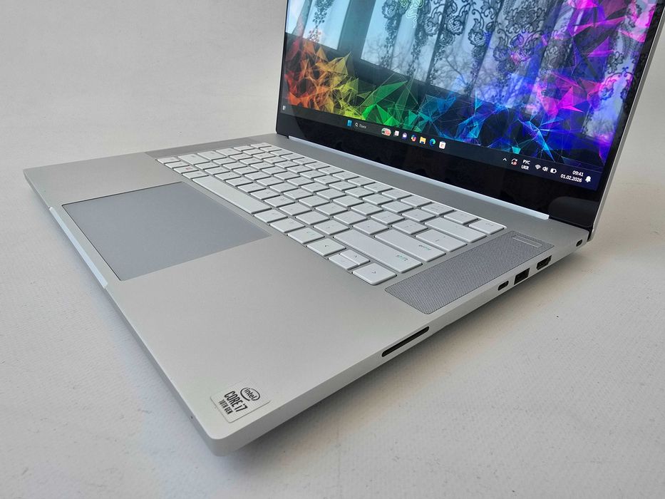 Razer Blade 15 Studio I7 10875H/RTX 5000 16GB/RAM 16GB/SSD 256GB/OLED ...