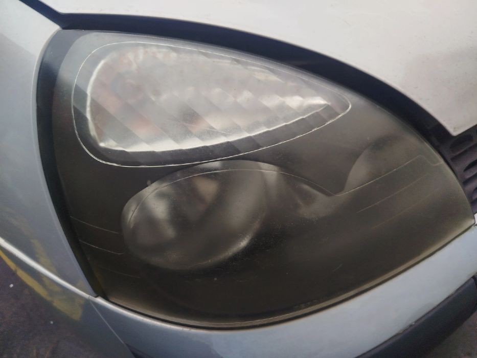 Ótica / farol direita RENAULT Clio II (BB0/1/2_, CB0/1/2_)