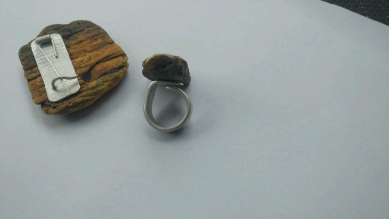 Pierścionek bursztyn naturalny