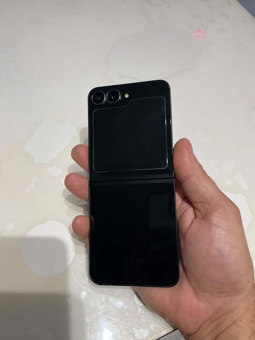 Samsung Galaxy z flip 7