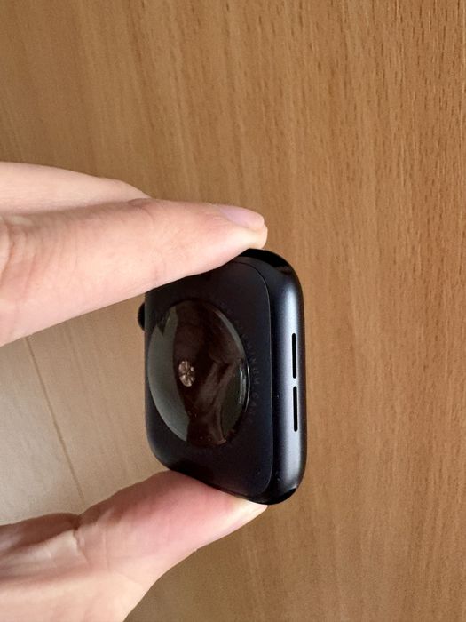 Продам новий Apple Watch SE 3 GPS 44mm Midnight