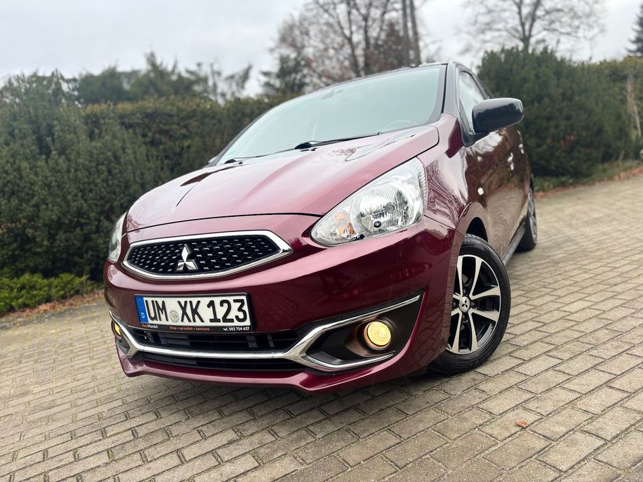 Mitsubishi Space Star 1.2 Benzyna 80 Km Czarny Dach Klima G. Fotele Elektryka Alu Serwis