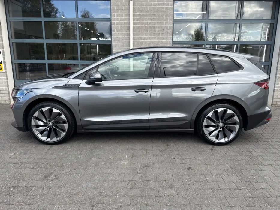 Skoda Enyaq      2022