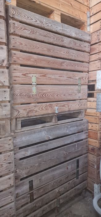 Sprzedam skrzynie przemysłowe na jabłka, cebule