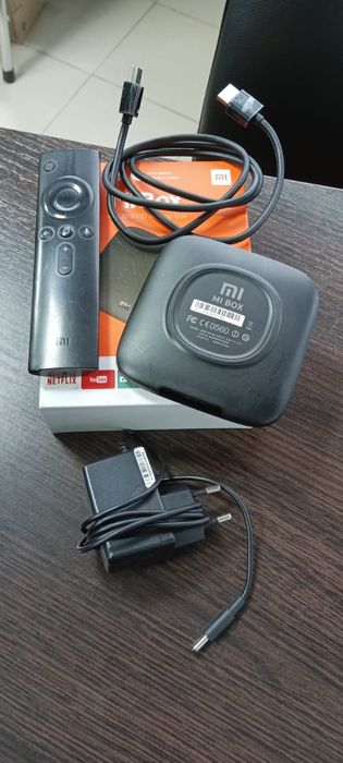 Xiaomi TV Box S Mi TV Stick 4K Смарт ТВ приставка, ТВ