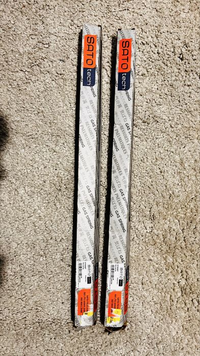 Амортизатори багажника Skoda Fabia MK2