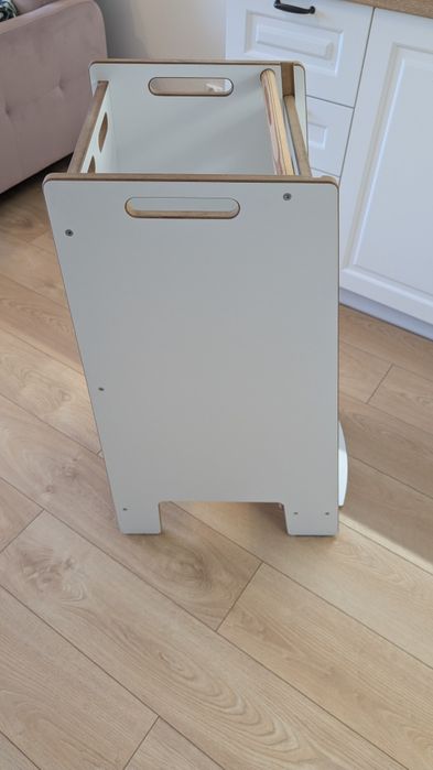 Kitchenhelper tuptiwood