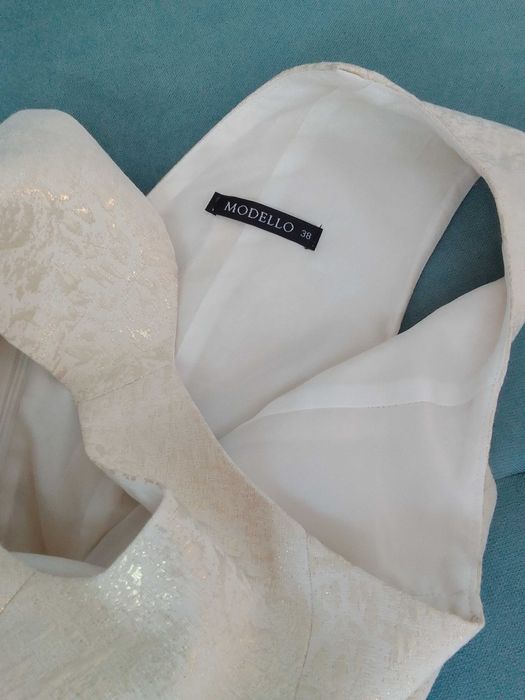 Piękna sukienka   MODELLO   38