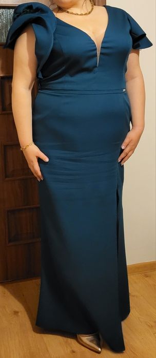 Sukienka na specjalne okazje r. 52