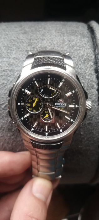 Продам годинники  orient