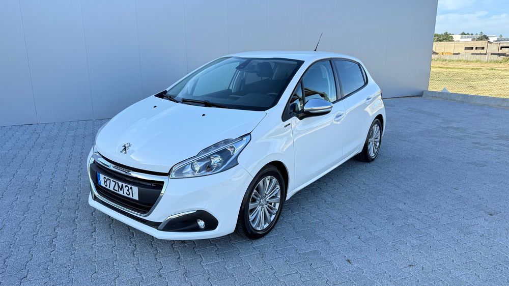 Peugeot 208 1.5 Blue HDi 102 cv Signature 2019 1 dono