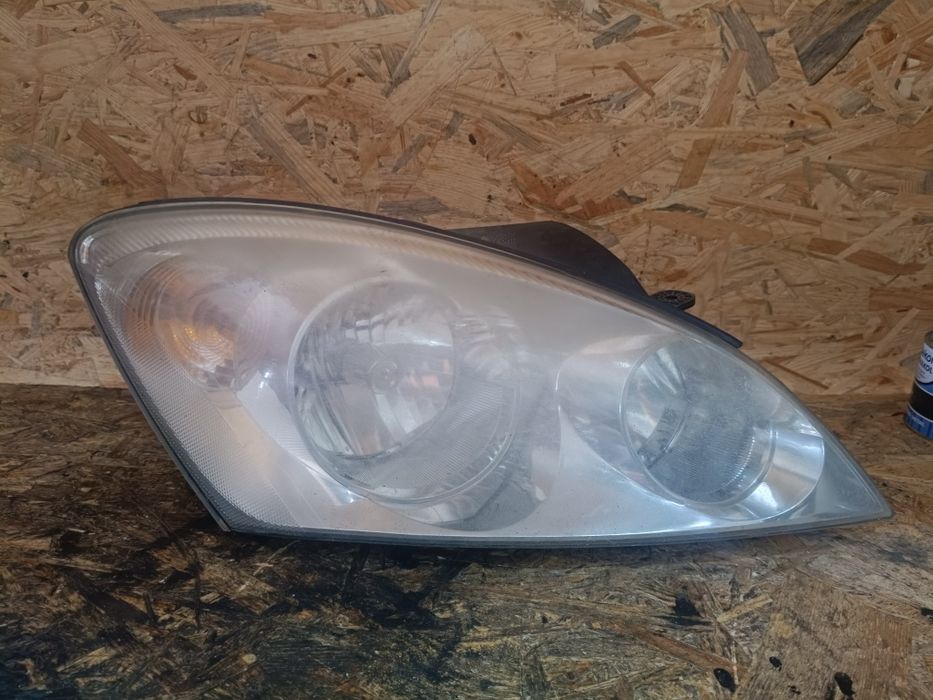 kia cee'd reflektor lampa prawy przód