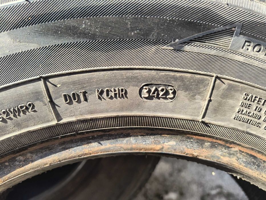 Резина зима 175/70 R 14 в чудовому стані