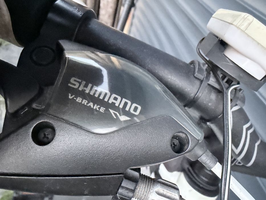 Rower Kross Hexagon F3  Shimano Altus V-Brake