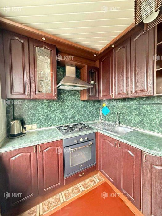 3к.64м2 Салтівка (Салтовка 521ул. Героев Труда 34) 132192