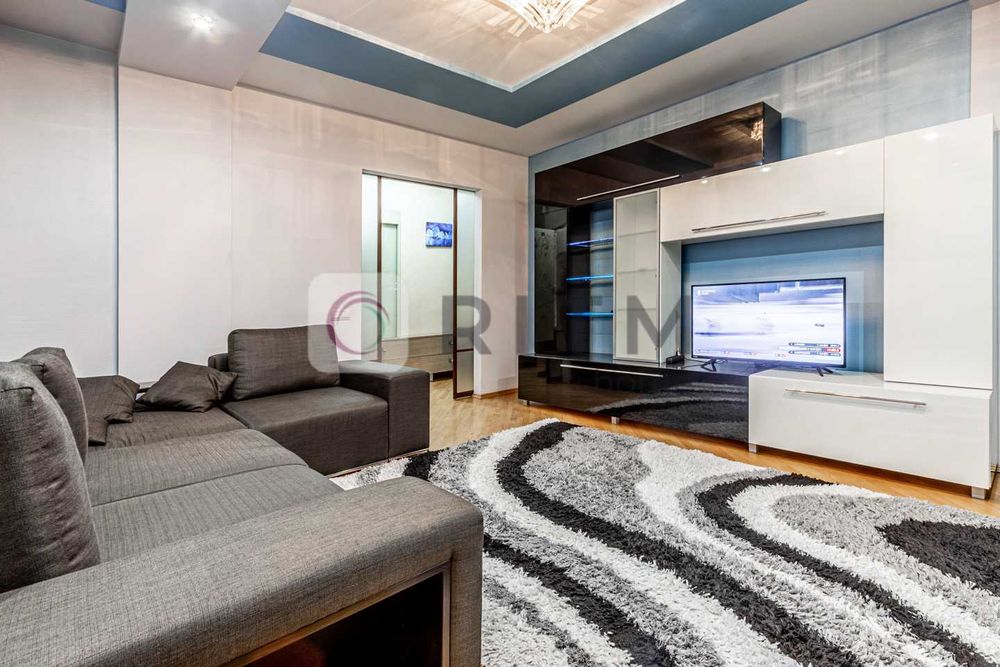 Продаж 3 кімнатна квартира з ремотом, Шевченківський район.