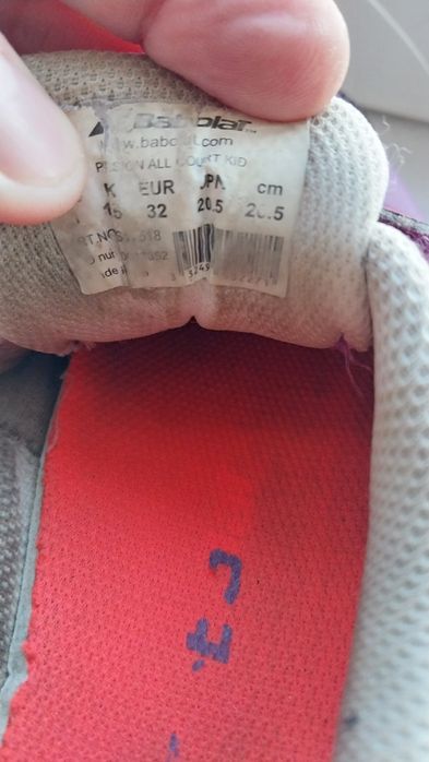 Продам детские кроссовки Babolar  на девочку. 32 размер