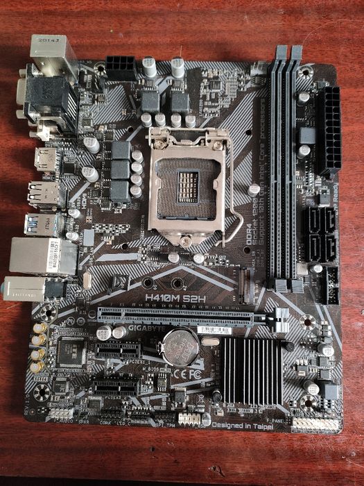 Материнка Gigabyte H410M S2H