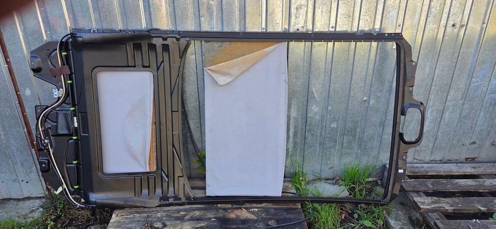 Roleta dachowa dachu solardachu Peugeot 307 SW