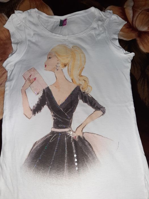 Футболка для девочки  Benetton 9-13лет, нарядная