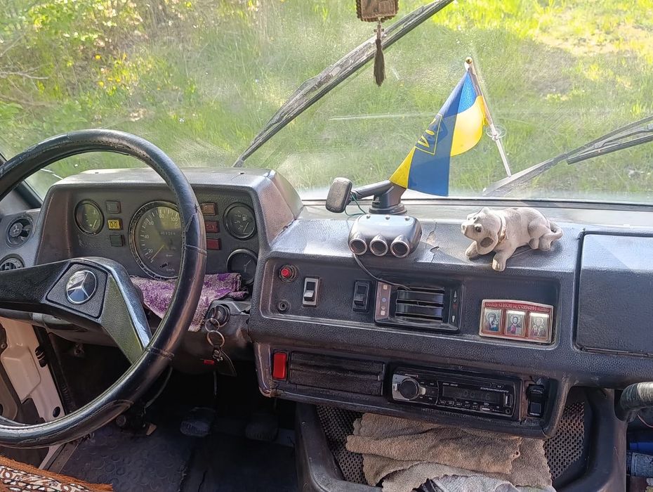 Продам Mersedes-Benz 410 пас на Спарці !!!