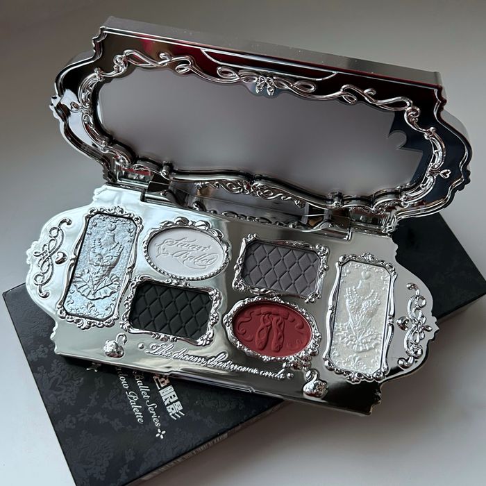 Палетка Flower Knows Swan Ballet