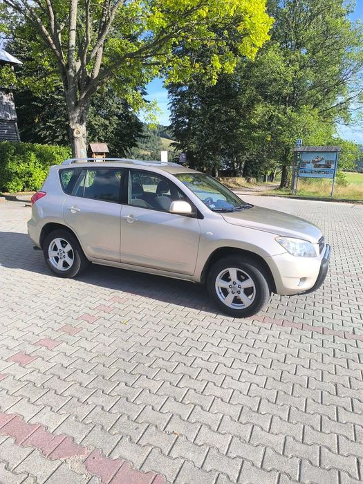 Toyota RAV-4