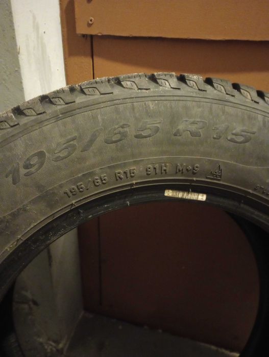 4xOpony zimowe Pirelli 195/65r15