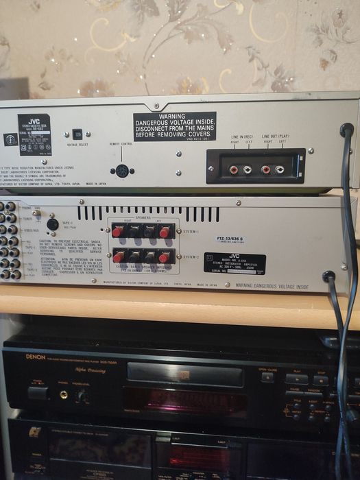 Кассетная дека JVC DD66.