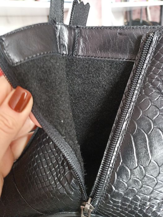 Нові жіночі полуботинки