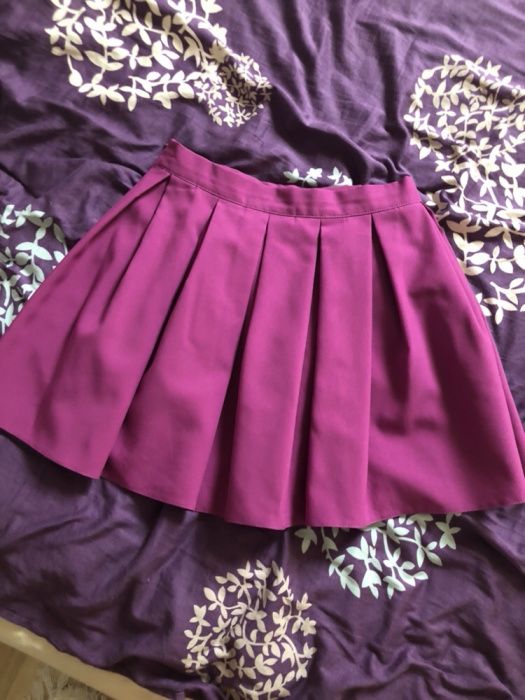 Spódnica rozkloszowana mini fuksja