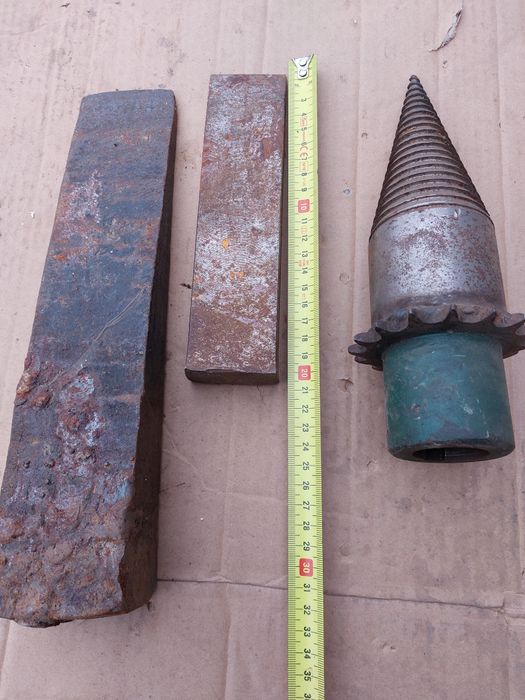 Колун  гвинтовий дровоколу конус