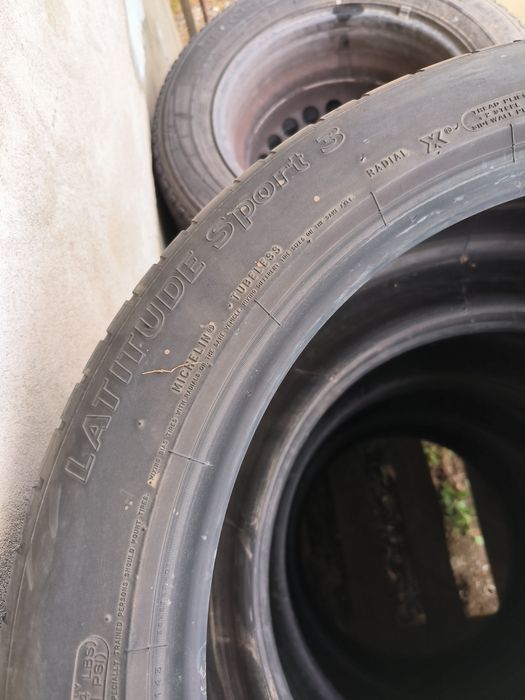 Шини Michelin 265/45 і 295/40 r20