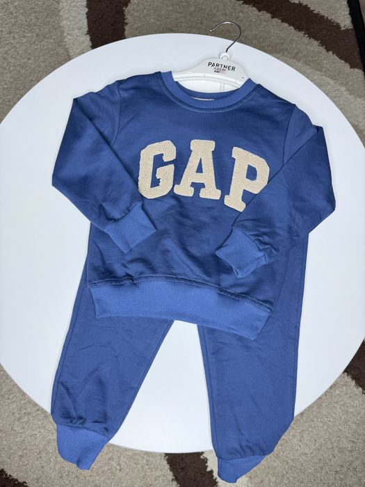 Костюм gap на хлопчика