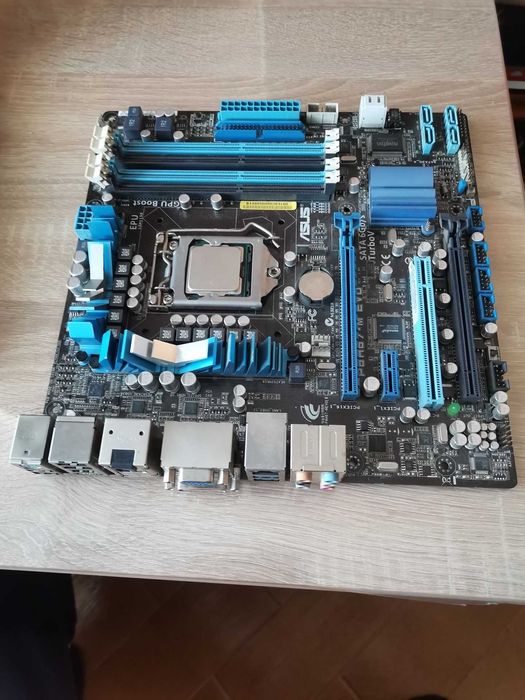 Материнская плата Asus P8H67-M Socket 1155 Intel core I5-2500 3,3gHz