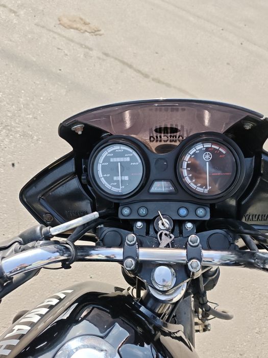 Мотоцикл Yamaha ybr125
