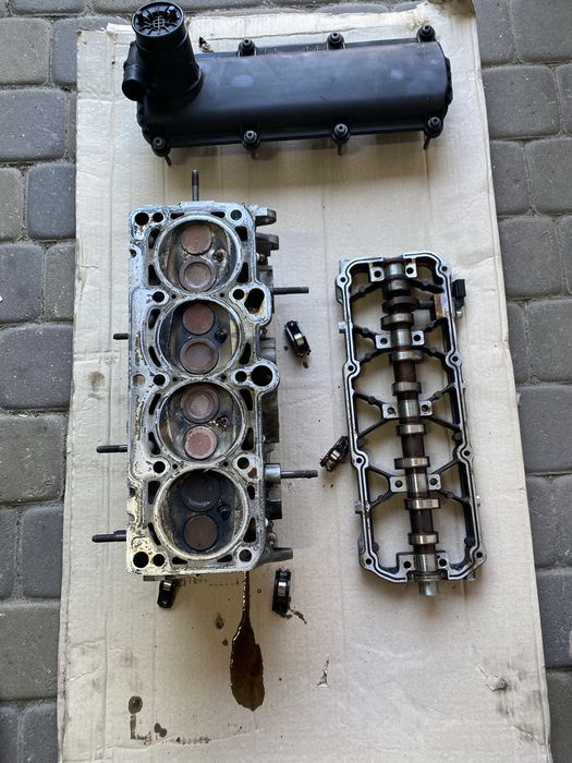ГБЦ 1.6MPI BSE 06B103373T VW Skoda Octavia A5 Головка блоку циліндрів
