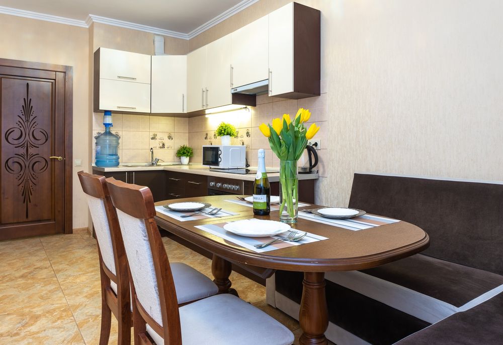 Отличная большая квартира возле метро Теремки посуточно понедельно