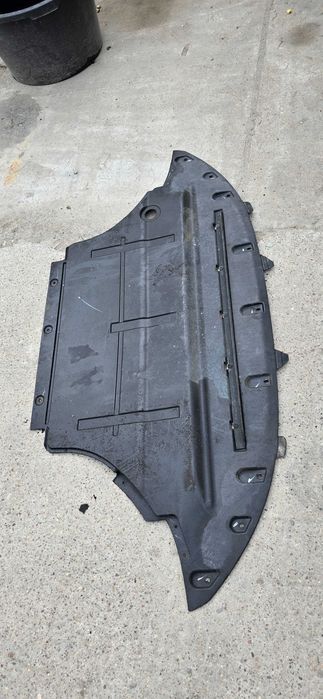 Osłona silnika dolna płyta Audi Q5 8R