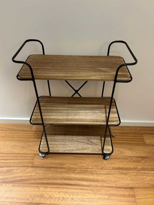 Móvel de Apoio com Rodinhas – 3 Prateleiras – Muito Bom Estado