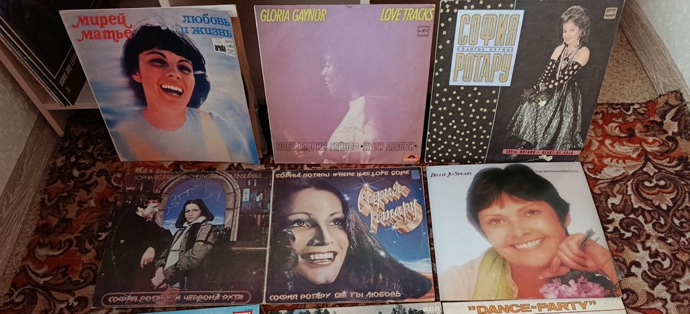 Продаю платівки   С. Ротару  Мотье зарубіжна естрада