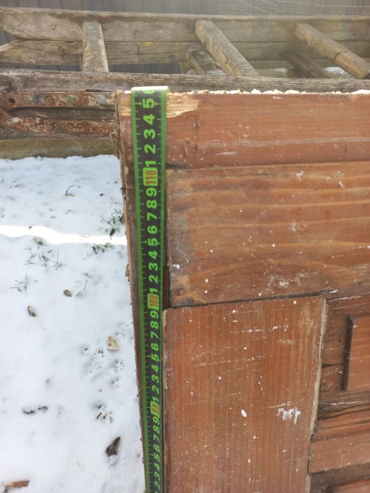 Двері вхідні деревяні