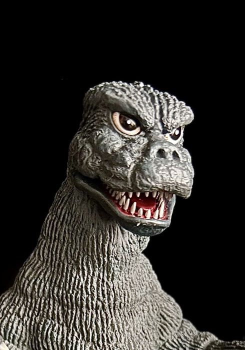 Godzilla figura X-plus