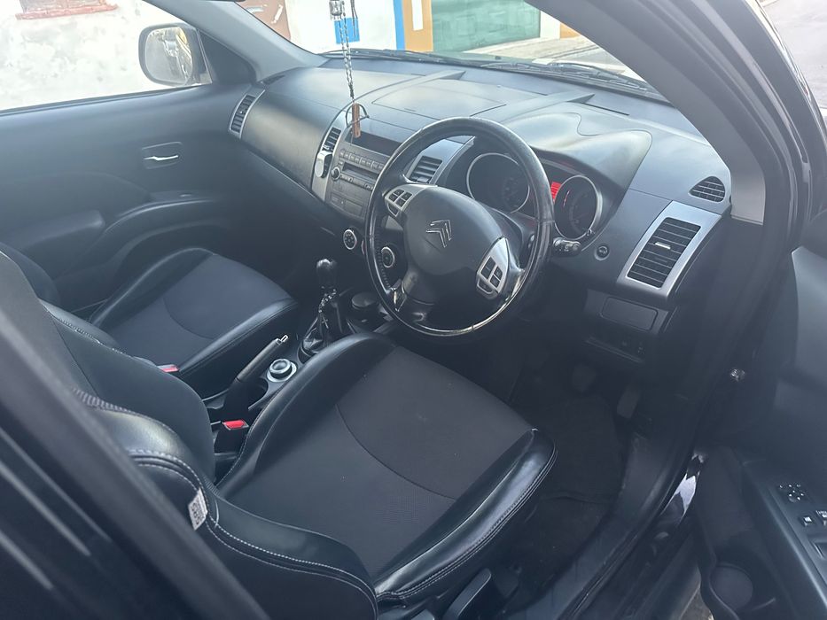 Citroën C-Crosser 2.2 HDi | 2007 | 7 lugares