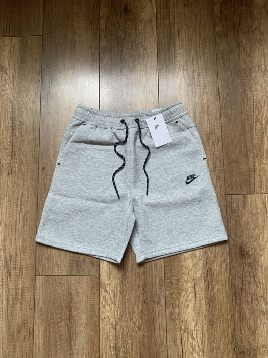 Шорти Nike Tech Fleece