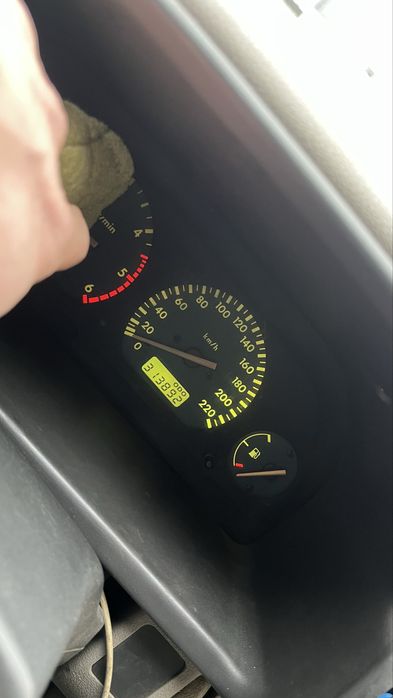 Lend Rover Frilendr 1 2000 року