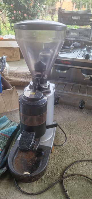 Maquina cafe profissional La Cimbali M22 Premium